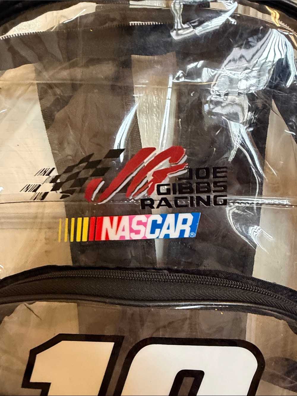 KYLE BUSCH Official NASCAR Backkack. Great condition - Picture 3 of 4